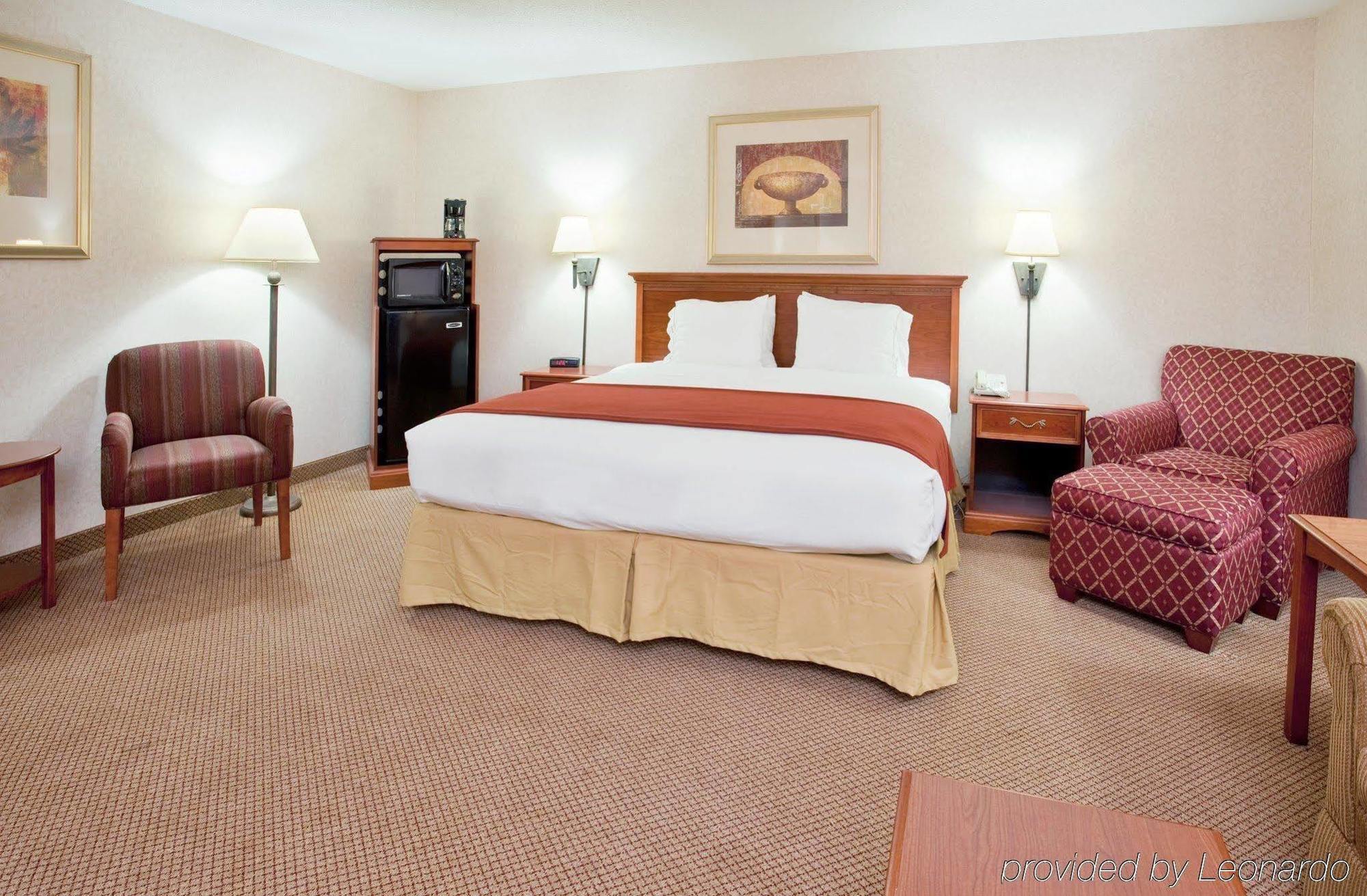 Seasons Inn & Suites Highland Zimmer foto